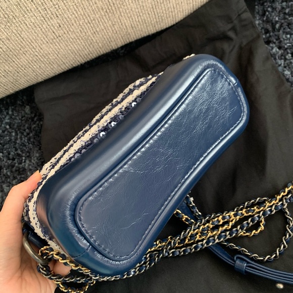 Chanel Gabrielle sequins small hobo shoulder bag - Picture 4 of 8